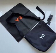 【香港預訂】Y-3 男士黑白拼色Logo拉鍊斜咩袋
