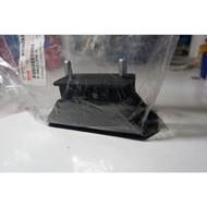 Gear Mount Rubber DMAX 07-11 2.5 4JK1 M/T Genuine Old D-Max
