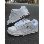 Skate Shoes of DVS Enduro Heir  Off White Nubuck Mens Hip Hop Couple Street Skateboarding Shoes Snea