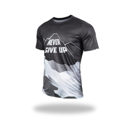 Áo thun thể thao chạy bộ nam nữ NEVER GIVE UP full màu - Co giãn 4 chiều mềm mại và thoáng khí