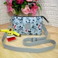 กระเป๋าสะพาย KIPLING Mickey Mouse Creativity XL Crossbody Bag (ของแท้)