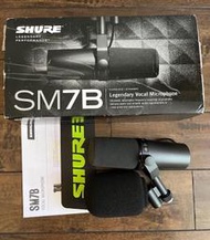二手Shure SM7B 動圈式麥克風  (賣9300 )