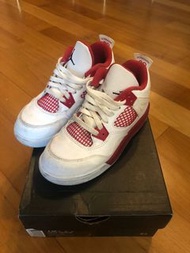 Air Jordan 4