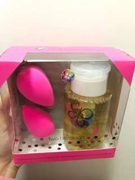 Beauty blender 禮盒set 兩個連洗blender既solution