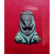 经文 比打 pidta yant yom
Luang Phor Phai 

Wat Aranyikaram 寺

佛历be 2518

Nur samrit 三宝铜材料