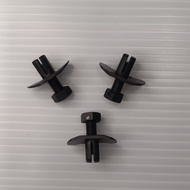 isuzu TFR Wheel Dust Cover Clip Screw Code 057