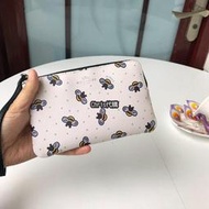 Chris 精品代購 COACH 寇馳 23674 蜜蜂圖案 手拿包  零錢包 手腕包 美國代購