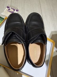 返學皮鞋 King Health