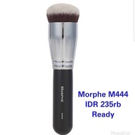 Morphe M444 Deluxe definition buffer / foundation brush