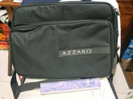 只此一個  質感 耐用 大容量多層設計AZZARO 15吋筆電包 電腦包 公事包 品像佳 金屬提把