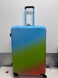 iFly 30 吋彩虹色可擴展行李箱旅行箱 iFly 30 inch rainbow colour expandable  lugguage 77 x 49 x 30cm （+5cm）