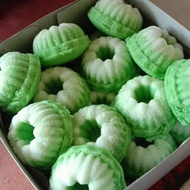 Putu Ayu / snack box / snack arisan / Jajanan Pasar