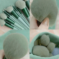 GEESO 13-Piece Portable Makeup Brush Set with Bag