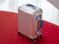 Rimowa 銀色行李箱