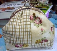 手作機縫  日本米黃玫瑰花方格棉布 口金包 零錢包