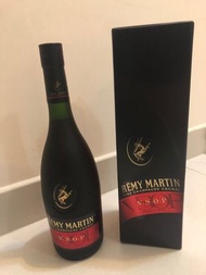 （舊酒）Remy Martin Cognac VSOP 700ml 人頭馬干邑