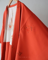 日本製古著羽織和服外套|大紅色緞面和風織紋印花