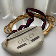 ▪️富貴選物FUGUEI▪️GUCCI MINI 奶昔白胸口包｜腰包