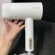 SHOWSEE A1-EUW HAIR DRYER