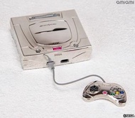 🧲珍惜玩 - Square Enix SEGA 硬件系列 Bright Arts Gallery 迷你遊戲器模型 Saturn 土星 主機連手制 figure 景品 擺設 遊樂器 未開封