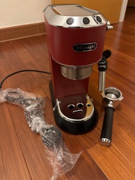 DELONGHI EC685 半自動咖啡機