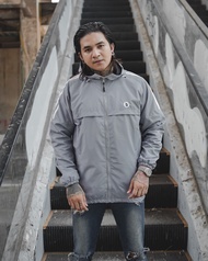 Indigo Jaket Running Adinda Waterproof Jaket Parasut Outdoor Pria