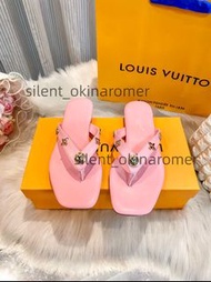 LV 人字拖方頭扣拖鞋