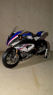 可議完成品出售‼️bmw hp4 race 模型 電單車模型 摩托車模型
