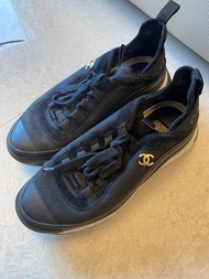 Authentic Chanel Women Sneakers 正品香奈兒女士運動鞋