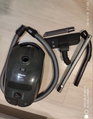 Miele 吸塵機