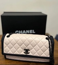 Chanel 羊皮手袋