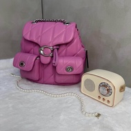 COACH Tabby 絎縫後背包