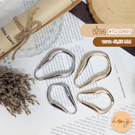 TG02697 Ring Size 45 55 MM Available In Two Colors.