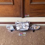 body motor supra x lama.. sepaket reflektor lampu depan supra x lama reting lampu sein supra x lama