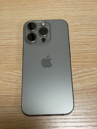 美版無鎖iPhone 16 Pro 256GB 原色鈦金屬