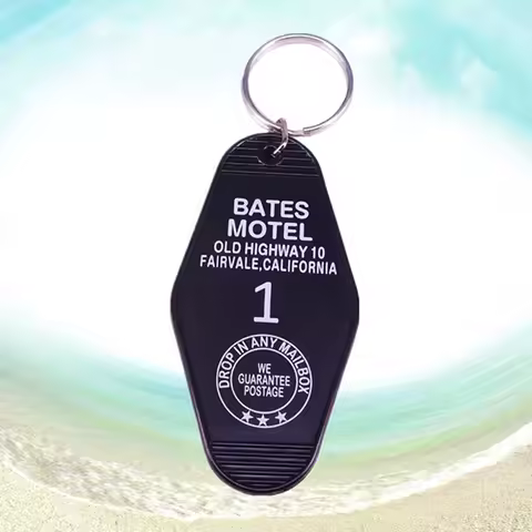 Psycho Bates Motel Alfred Hitchcock keychain Norman Bates key fob horror Movie Key Tag Just remember