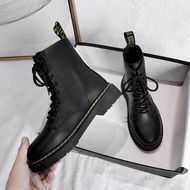 Classic simple all-match Martin boots
