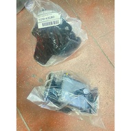 ยางแท่นเครื่อง Nissan bigm D21 D22 td25 bd25 TD27 อะไหล่แท้ ราคาข้างละ