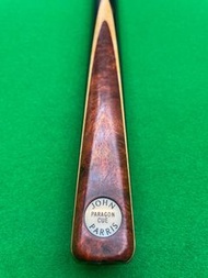 John Parris paragon  1/2 cue  紅膠水