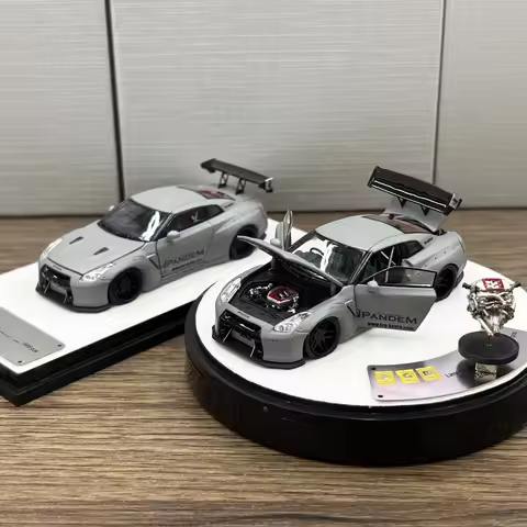 PGM 1:64 GTR R35 PANDEM Zero Fighter Diecast Model Car