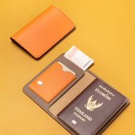 สลักชื่อฟรี! Twelve Passport Cover (โทนDAY) ปกใส่พาสปอร์ต ปกพาสปอร์ตหนัง ซองใส่พาสปอร์ต กระเป๋าพาสปอร์ต