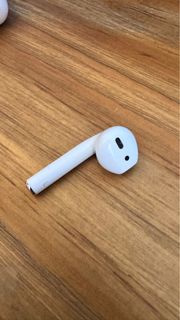 Airpods 左耳 及耳機盒