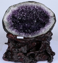 Top quality Natural Uruguay amethyst cave/ 1 pcs only