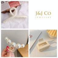 ★Ready Stock★ INS Korean Style Hair Claw Clip Women Fashion Accessories