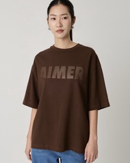 AIMER - AIMER Logo T-Shirt Tone on Tone เสื้อยืดโอเวอร์ไซส์ สกรีนลาย