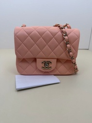 Chanel香奈兒 成色好 芯片款 蜜桃粉色金扣 CF方胖子 鏈條包 有單 17cm