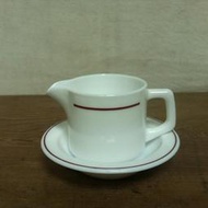 WH6626【四十八號老倉庫】全新 早期 法國 ARCOPAL 素白紅褐邊 牛奶玻璃 咖啡 鮮奶杯 150cc 1杯1盤