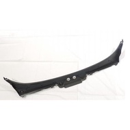 BMW F30 WIPER GANIS / WIPER COVER GARNISH 51717258178 NEW ORI PARTS 316i 318i 320i 328i 330i 330e