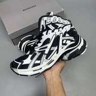 BALENCIAGA 巴黎世家 Runner 黑色 老爹鞋