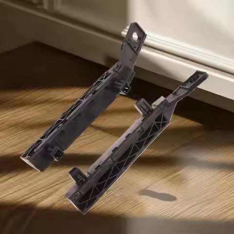 1/2 Units of Auto Front Bumper Leaf Plate Retaining Buckle for Vintage Model Nissan Tiida, Item Code